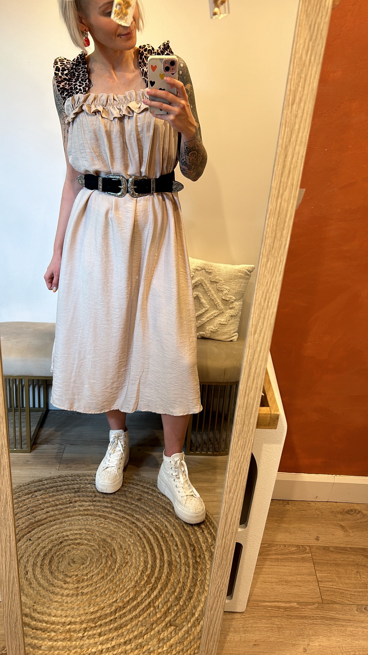 aeac6320-7607-4717-a5b4-503705ca7ef9